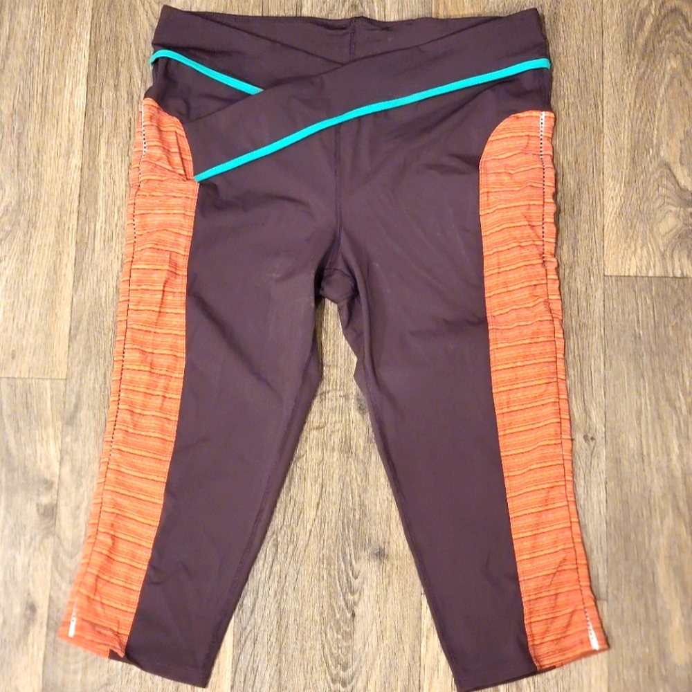 Without Walls spandex stretch capris